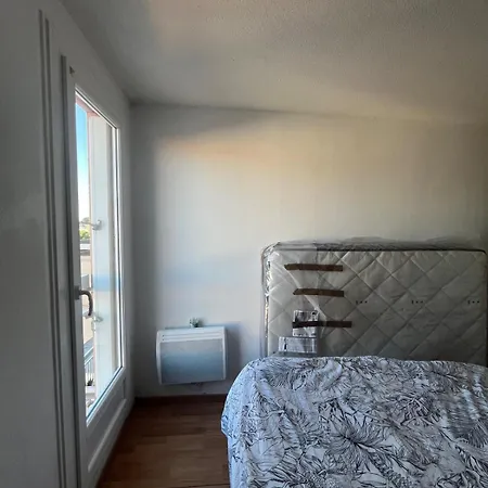 Appt Lumineux, Terrasse Parking Prive Apartament *